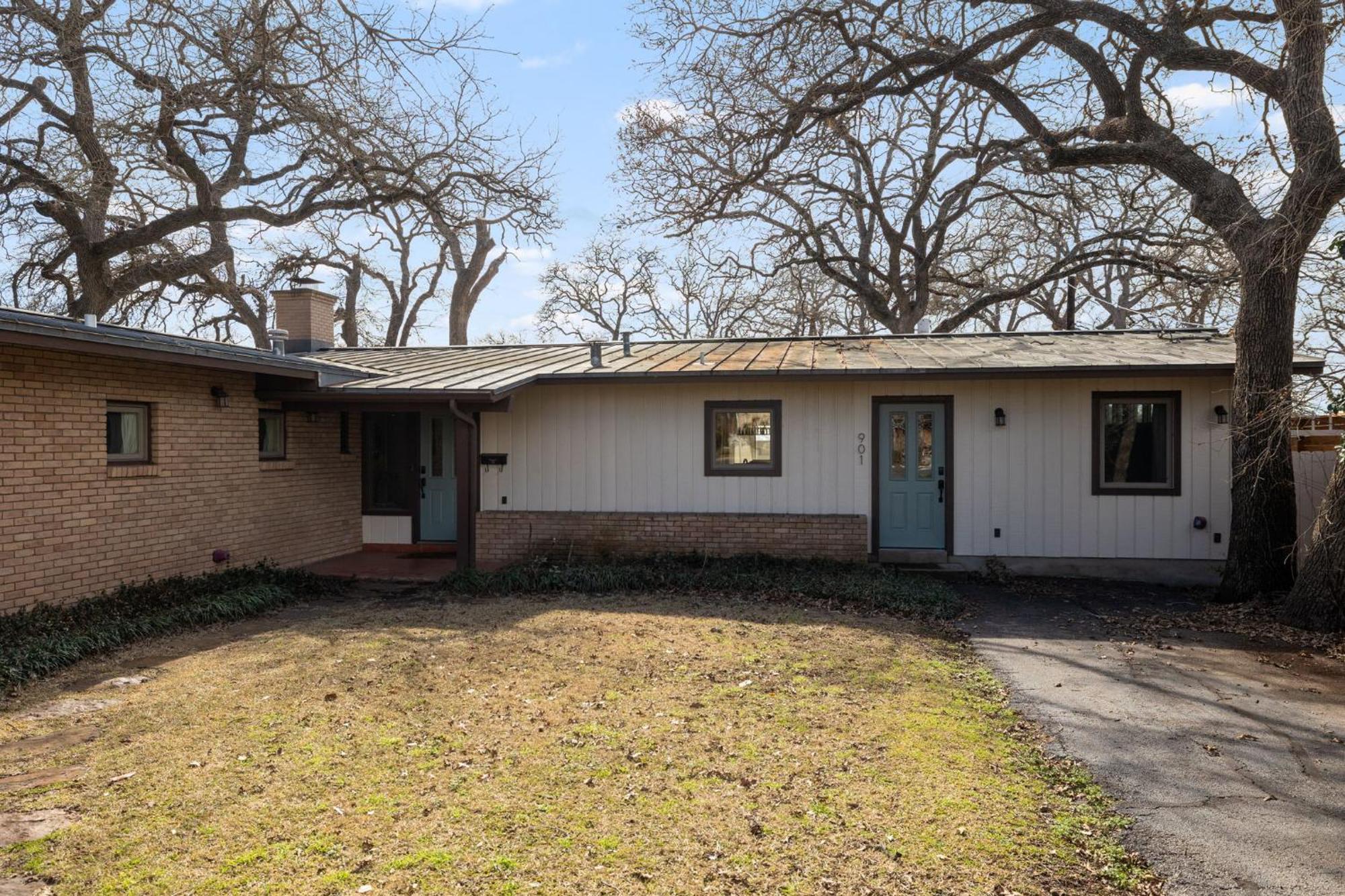 Das Treff Platz- The Gathering Place - Hot Tub! Villa Fredericksburg Exterior photo